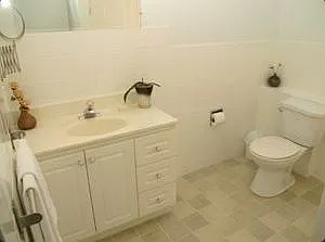 379 Delaware Ave #UPPER — Photo 5
