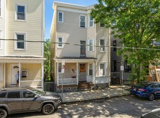25 Howell St, Dorchester, MA 02125