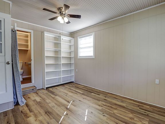 5th image of 1209 W 40th St