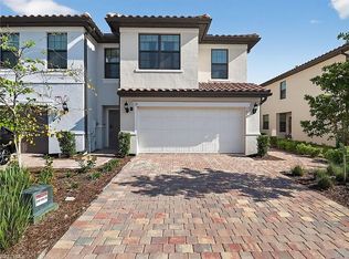 1672 Lake Jessup Cir, Cape Coral, FL 33909