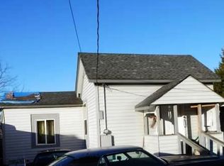 716 N 1st St, Mount Vernon, WA 98273