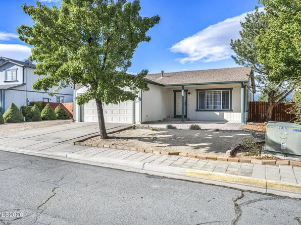 18230 Silverleaf Ct, Reno, NV 89508