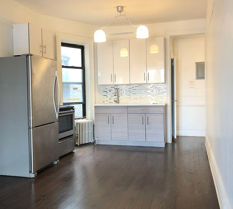 1st image of 620 Park Pl #3F