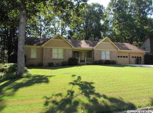 3008 Leighsdale Ave SW, Decatur, AL 35603