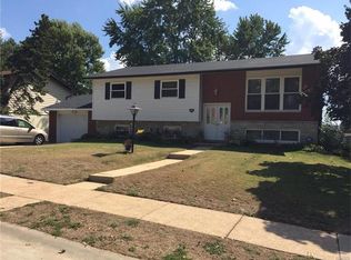 4446 Patston Dr, Saint Louis, MO 63128