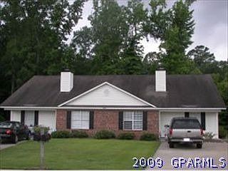 2nd image of 3300 A Moseley Dr