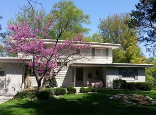 3717 Kawkawlin River Dr, Bay City, MI