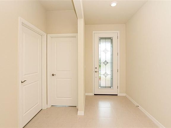 5th image of 12385 SW Myrtle Oak Dr