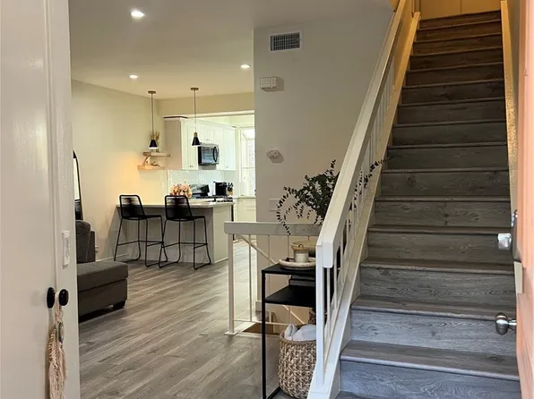 7239 Comstock Ave Unit E, Whittier, CA 90602