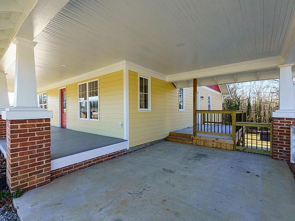 5th image of 5019 Summit Ave