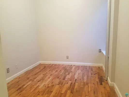 Rented by EXR | media 73