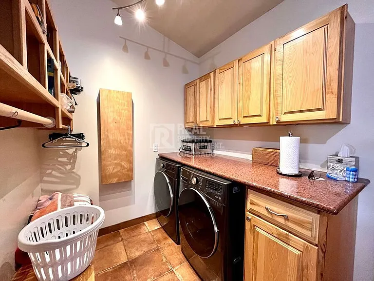 17995 Minglewood Trl — Photo 24