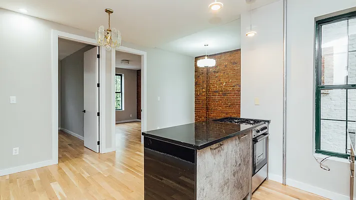 Rented by Nooklyn NYC LLC | media 13
