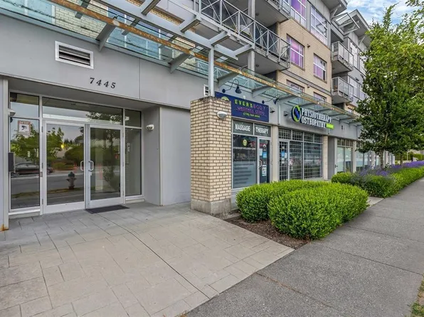 7445 120th St #213, Delta, BC V4C 0B3