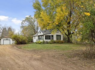 285 N Old Crystal Bay Rd, Long Lake, MN 55356