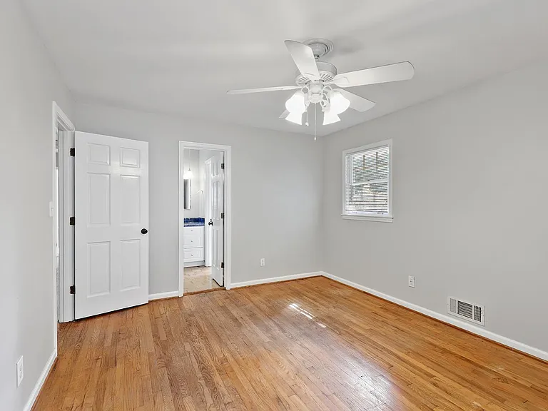 3304 Northbrook Dr — Photo 11