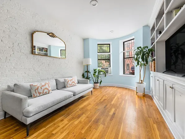 16 Lincoln Pl APT 1B, Brooklyn, NY 11217
