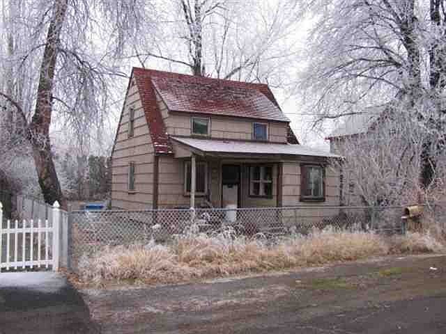 1st image of 815 Edgewood St