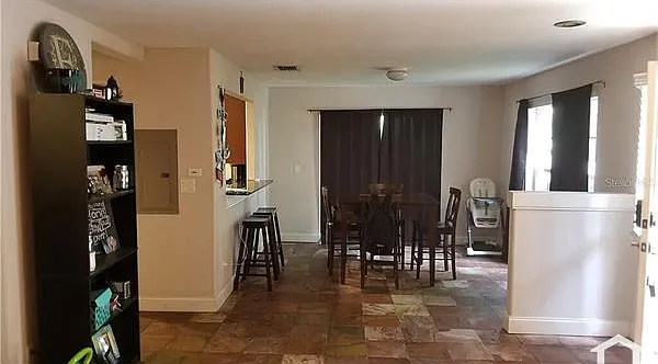 10916 Brickside Ct — Photo 21