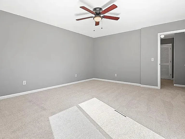 230 Finley Forest Dr — Photo 20