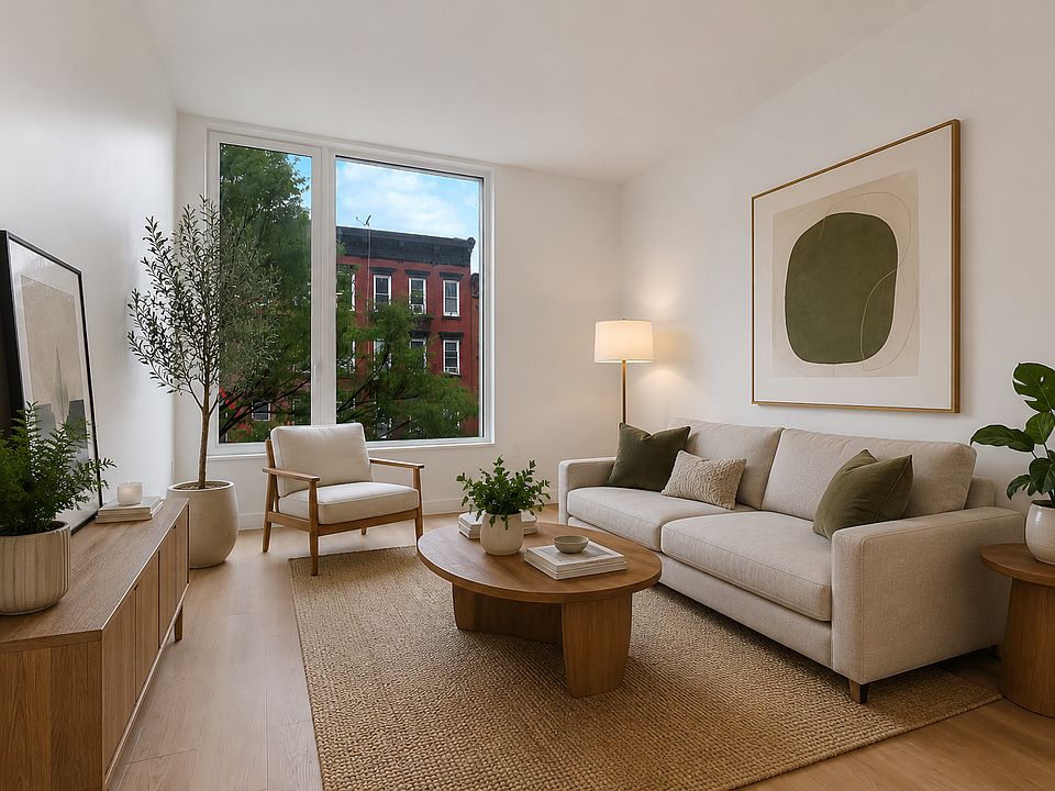 1st image of 1024 Manhattan Ave #301