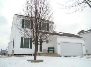 1009 Village Dr, Marysville, OH 43040