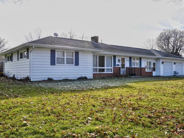 703 E Franklin St, Macomb, IL 61455