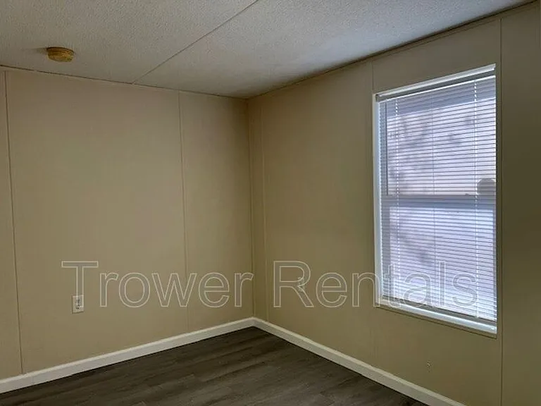 2412 Sun St — Photo 52