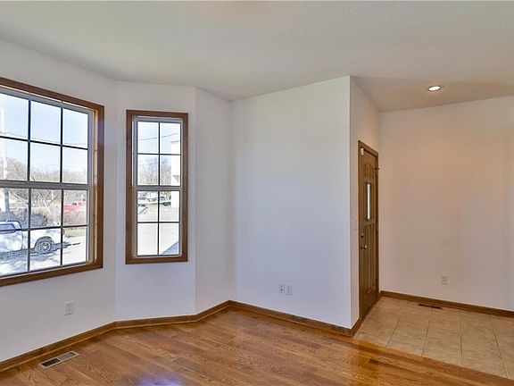 4th image of 11219-11219 W 57th Ter