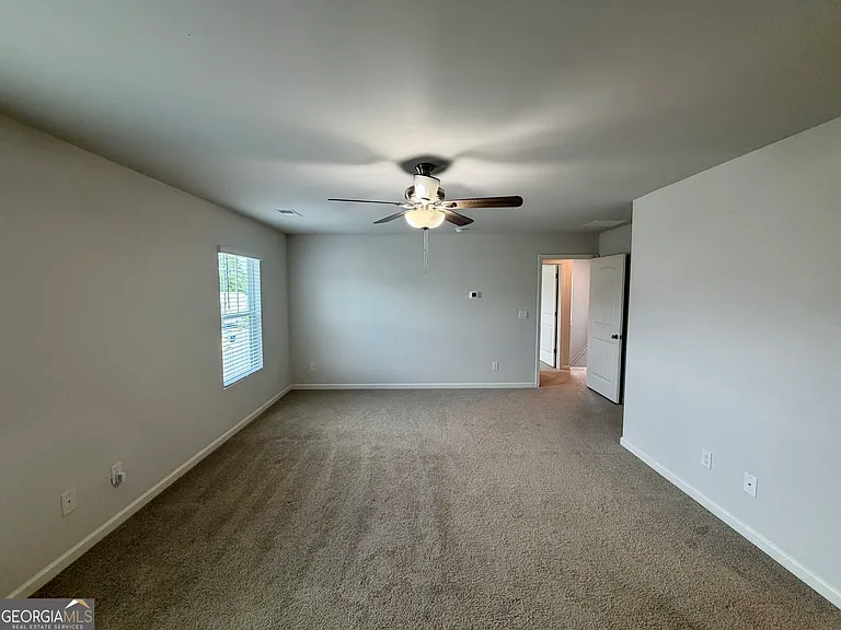 8233 Bluewater Dr — Photo 15