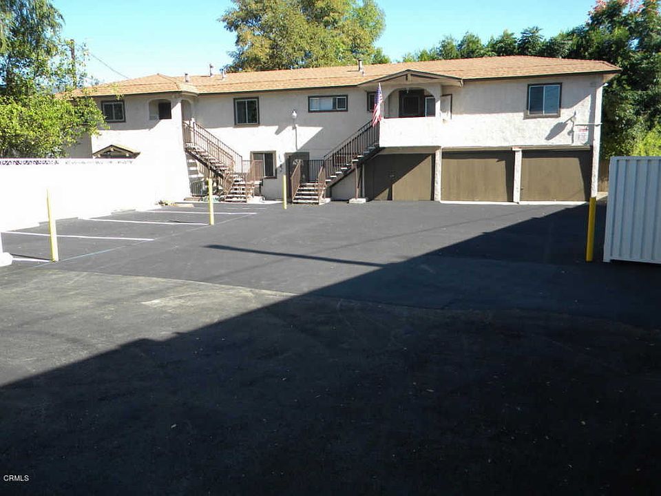 1st image of 712 Montana St