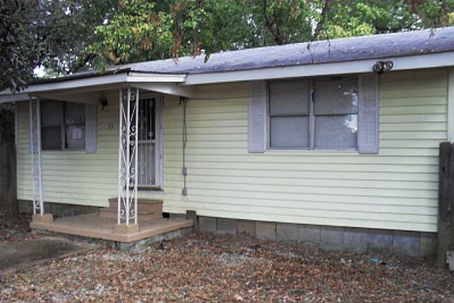 1st image of 55 Shady Lawn Pl