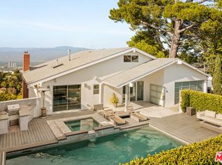 7377 Pyramid Pl, Los Angeles, CA 90046