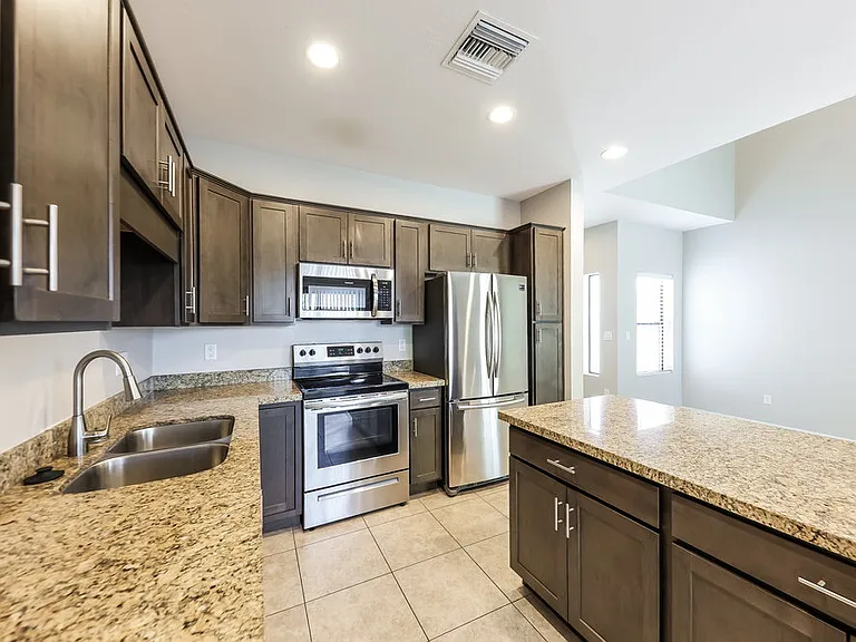 18777 N 43rd Ave #40 — Photo 8