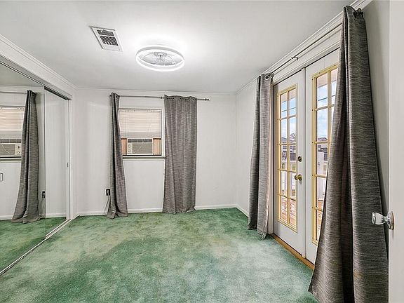 3rd image of 248 Clara Dr