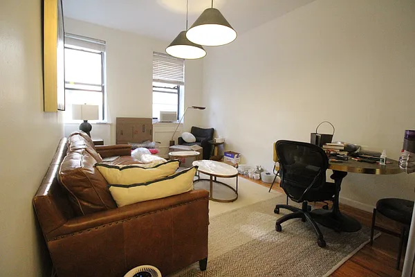 Rented by Luxor Homes & Investment Realty | media 11