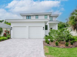 2818 W Tyson Ave, Tampa, FL 33611