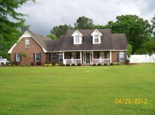 1800 Hideaway Dr, Sumter, SC 29154