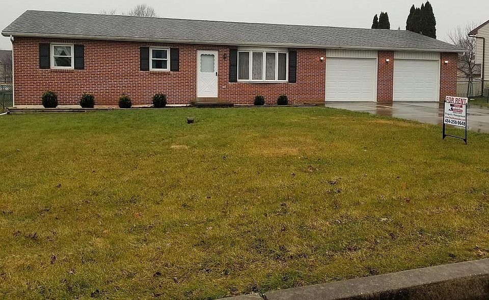 1st image of 4758 Killian Ave