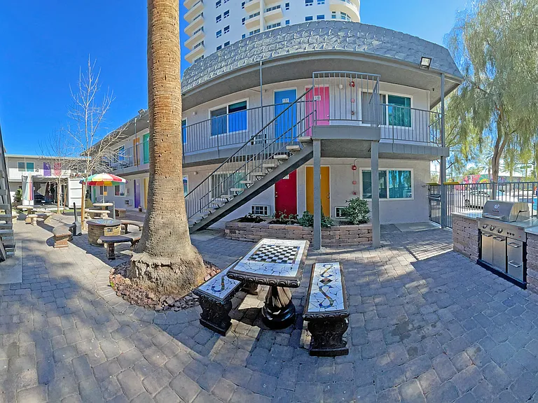 Revive Arts District — Photo 6