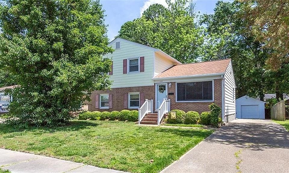 1st image of 131 Madrid Dr