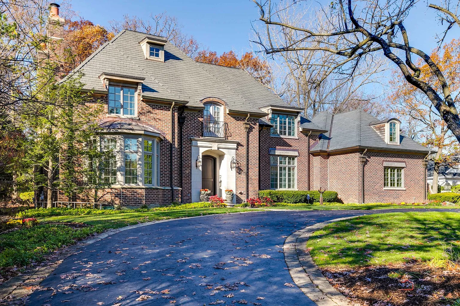 430 Circle Ln photo 1