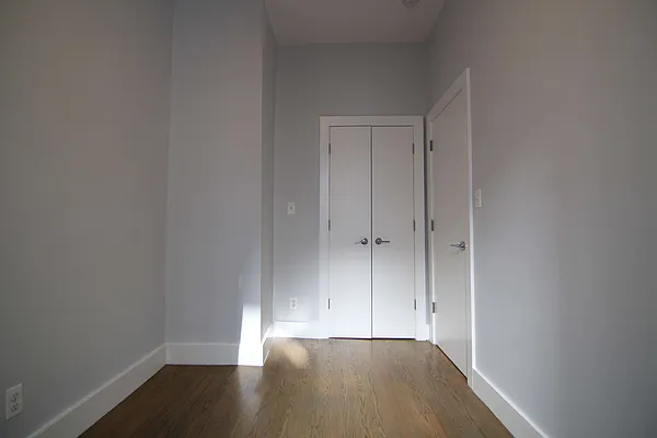 Rented by Nooklyn NYC LLC | media 23