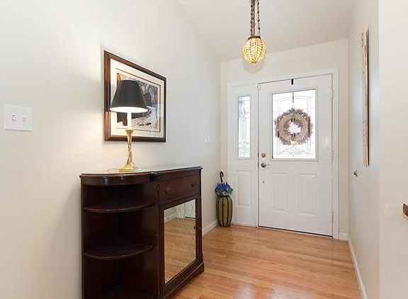 2nd image of 4309 Kensington Manor Dr
