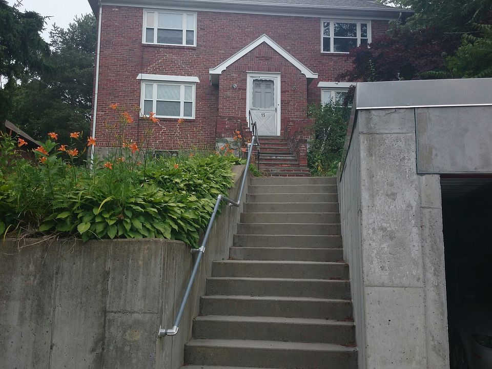 2nd image of 15 Wiltshire Rd