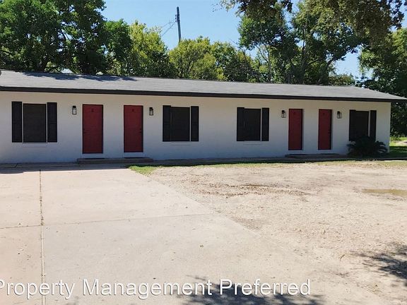 3rd image of 817 5th Ave N #2