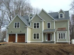 51 Barnhill Rd, Fairfield, CT 06825