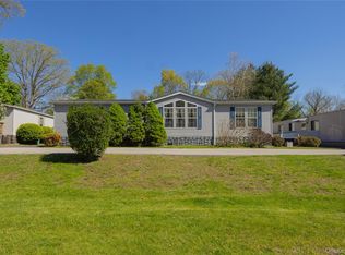 39 Cedar Flats Rd, Stony Pt, NY 10980