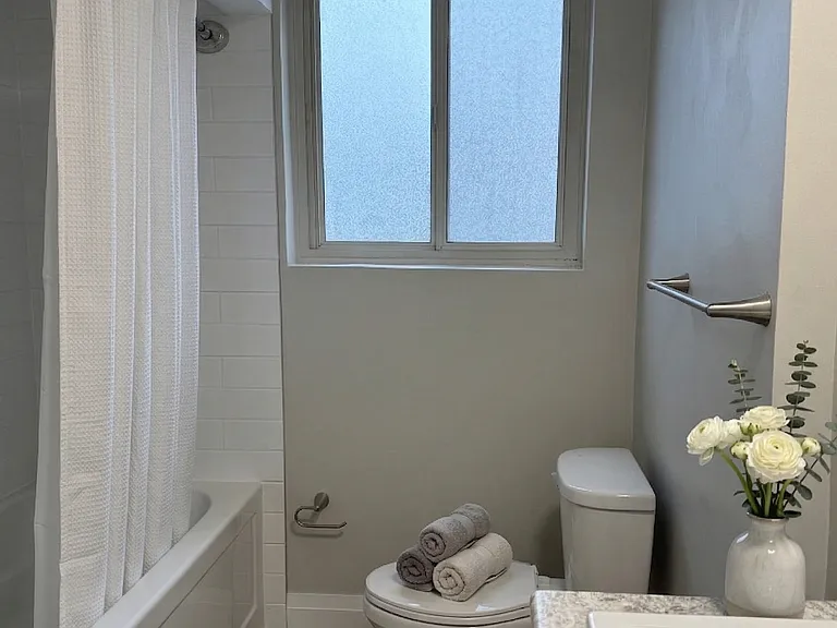 35 Cassino Ave — Photo 11