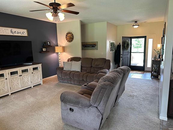 3rd image of 6705 N Island Way